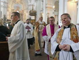 Diözesale Aussendung der Sternsinger im Hohen Dom zu Fulda (Foto:Karl-Franz Thiede)